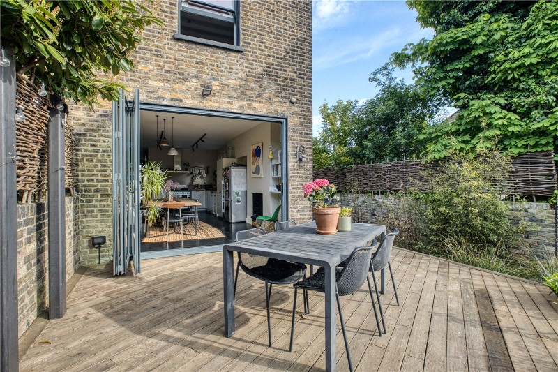 Lushington Road, London, NW10