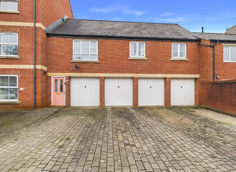 Popham Close, Tiverton, Devon, EX16