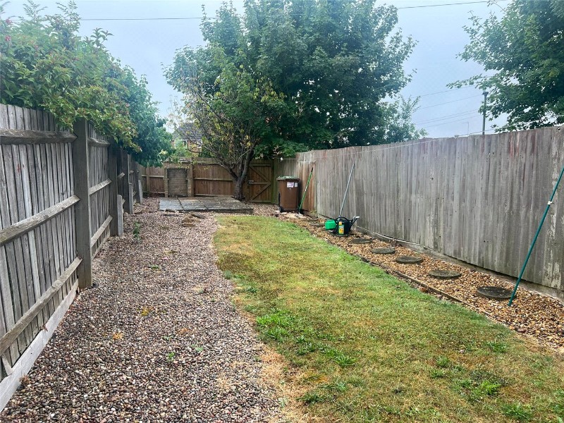 Breach Close, Brixworth, Northampton, Northamptonshire, NN6
