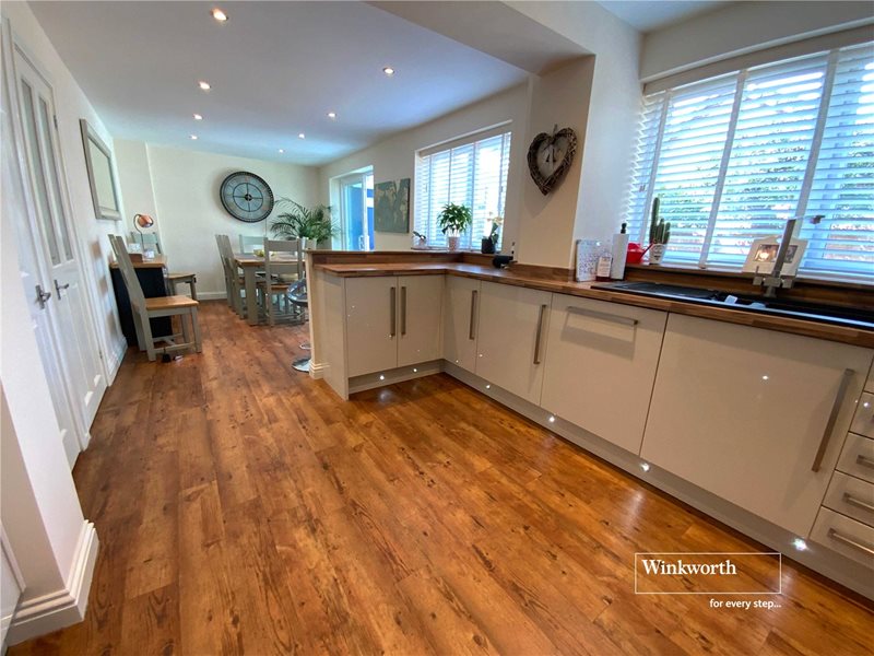 Dakota Close, Mudeford, Christchurch, Dorset, BH23