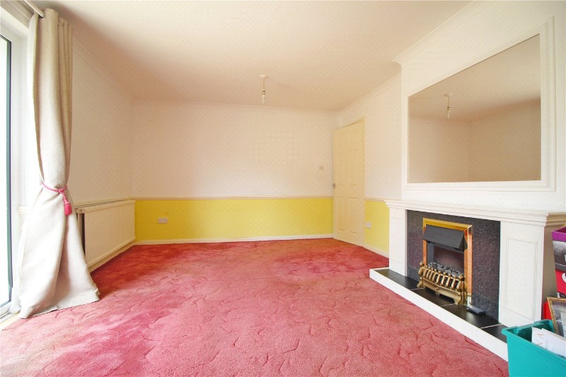 Beech Close, Market Deeping, Peterborough, Lincolnshire, PE6