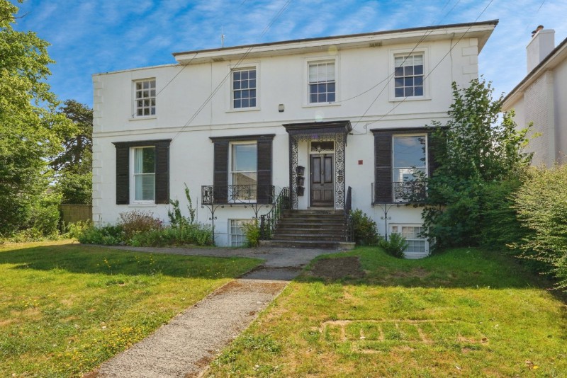 Hales Road, Cheltenham, Gloucestershire, GL52