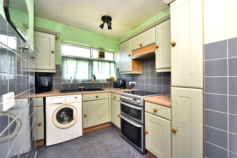 Avenue Road, Banstead, Surrey, SM7