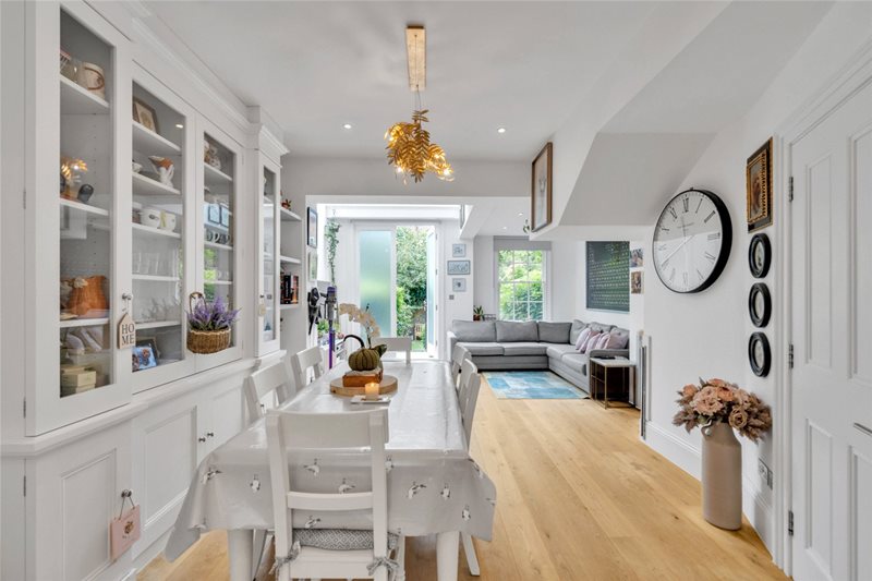 Ordnance Hill, London, NW8