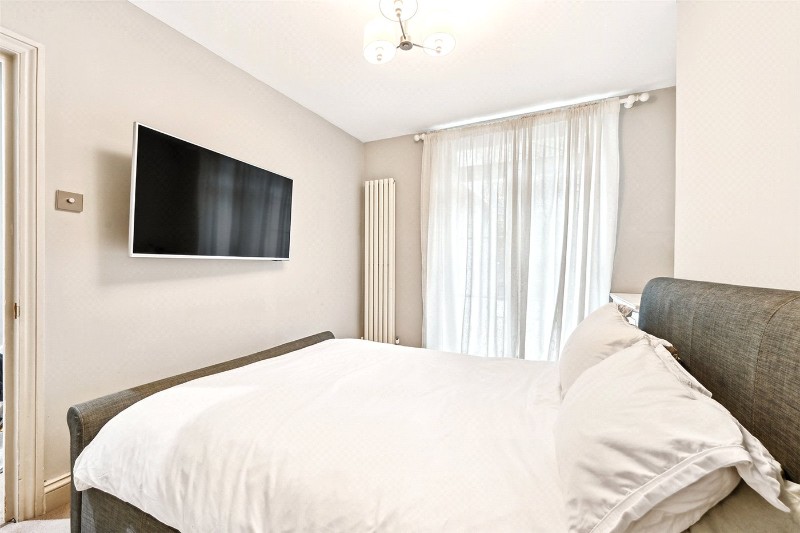 Alderney Street, London, SW1V