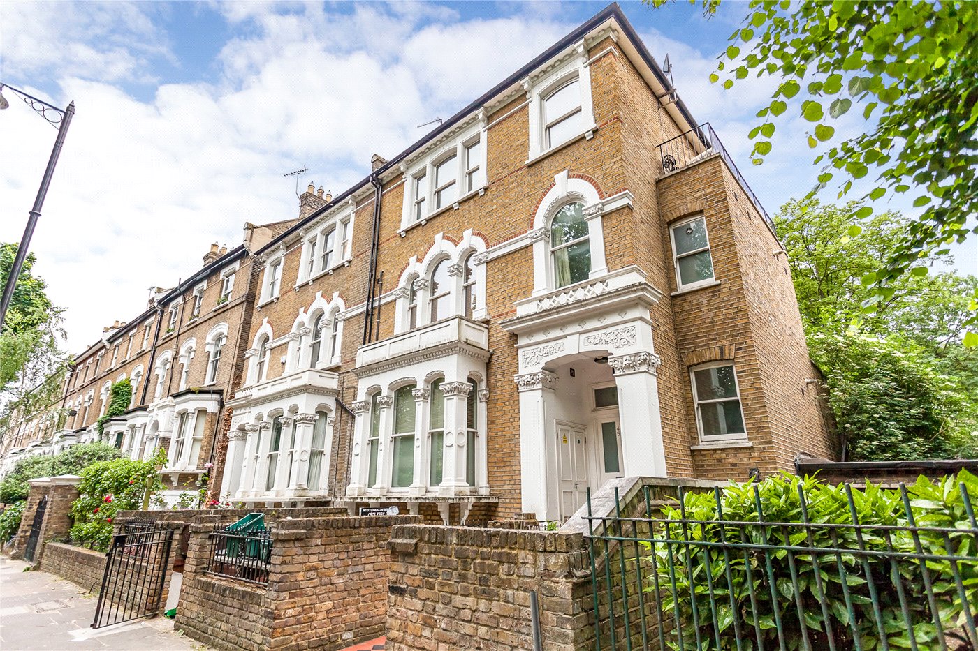 2 bedroom property for sale in Petherton Road, London, N5 (Ref