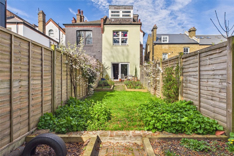 Kingsmead Road, London, SW2