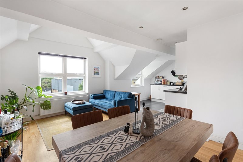 Charlmont Road, London, SW17