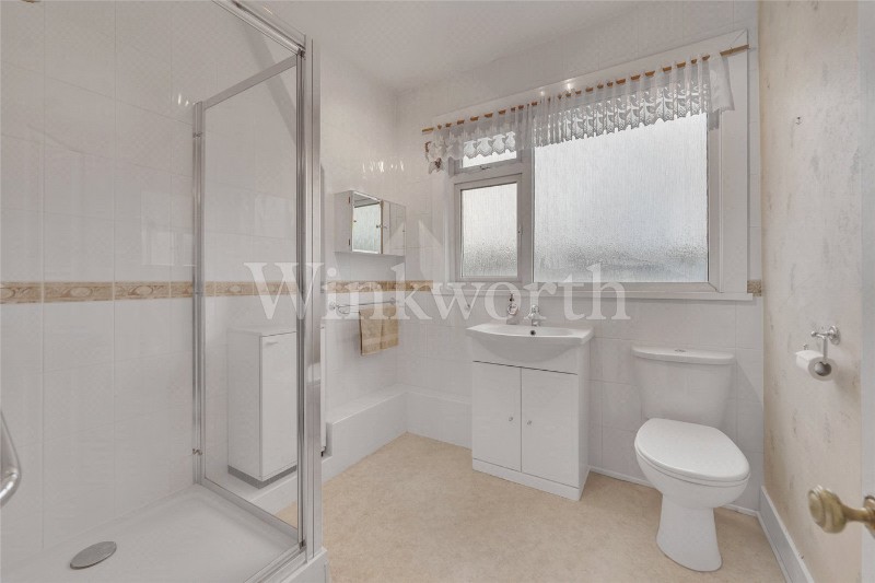 Montpelier Rise, London, NW11