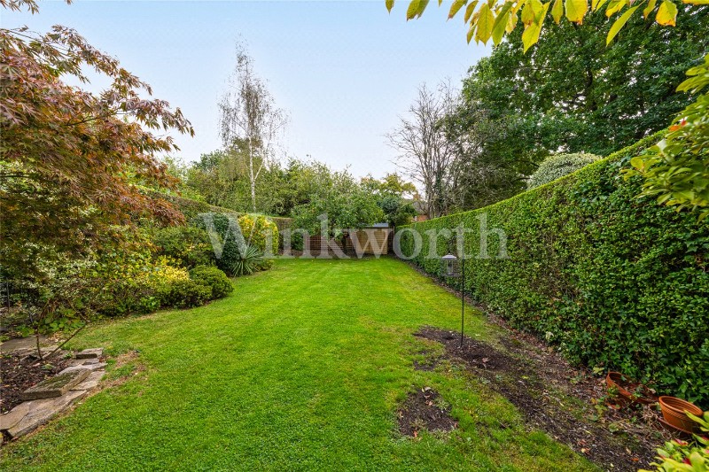 Asmuns Hill, London, NW11