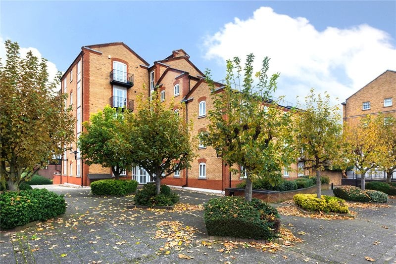 Rotherhithe Street, London, SE16