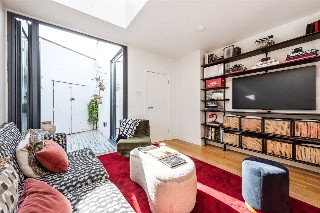 Vale Road, London, N4