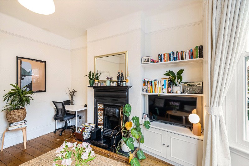 Gowlett Road, London, SE15