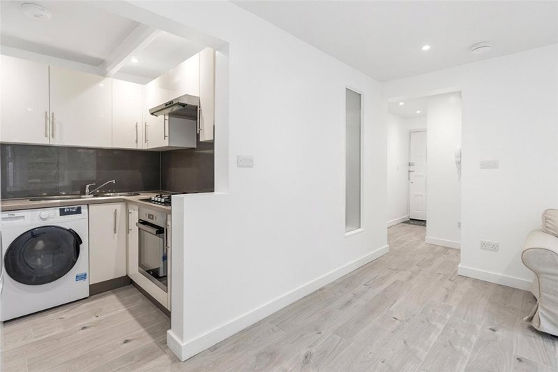Gatestone Road, London, SE19