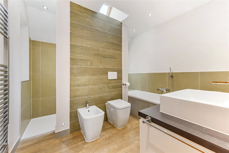 Borough Road, Petersfield, Hampshire, GU32
