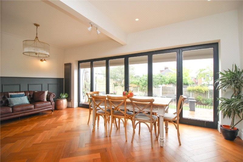 Kent View Avenue, Leigh-on-Sea, Essex, SS9
