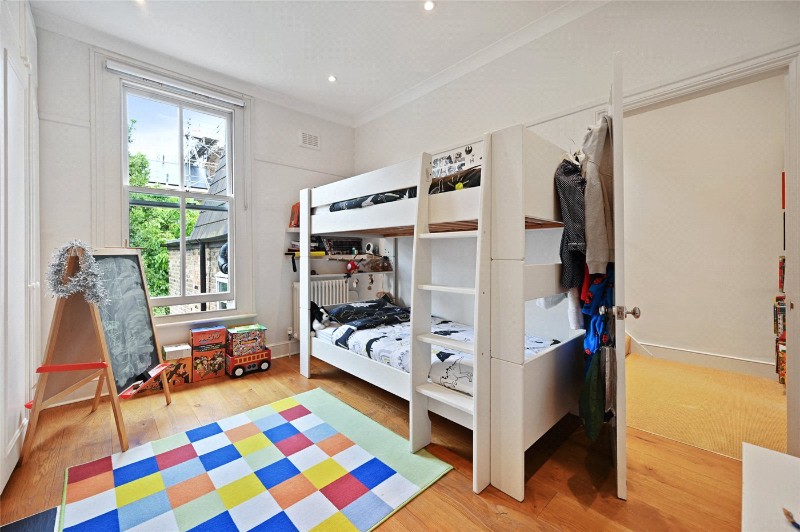 Godolphin Road, London, W12