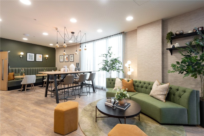 Flagstaff Road, Bankside Gardens, Reading, Berkshire, RG2