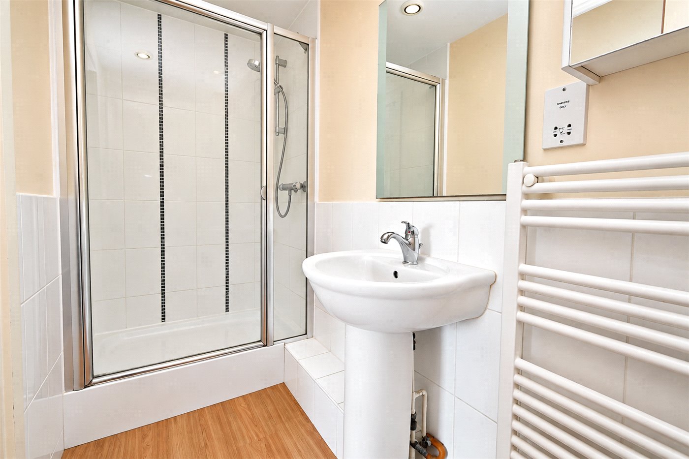 Ensuite