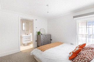 Miles Street, London, SW8