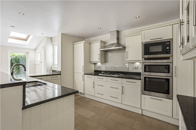 Gerard Road, Barnes, London, SW13