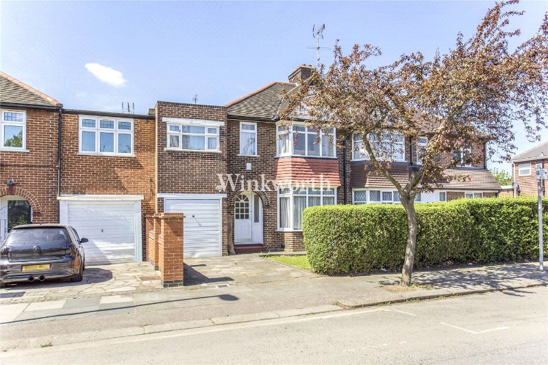 The Vale, London, NW11