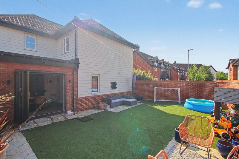 Hewitt Close, Poringland, Norwich, Norfolk, NR14