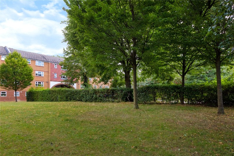 Henry Doulton Drive, London, SW17