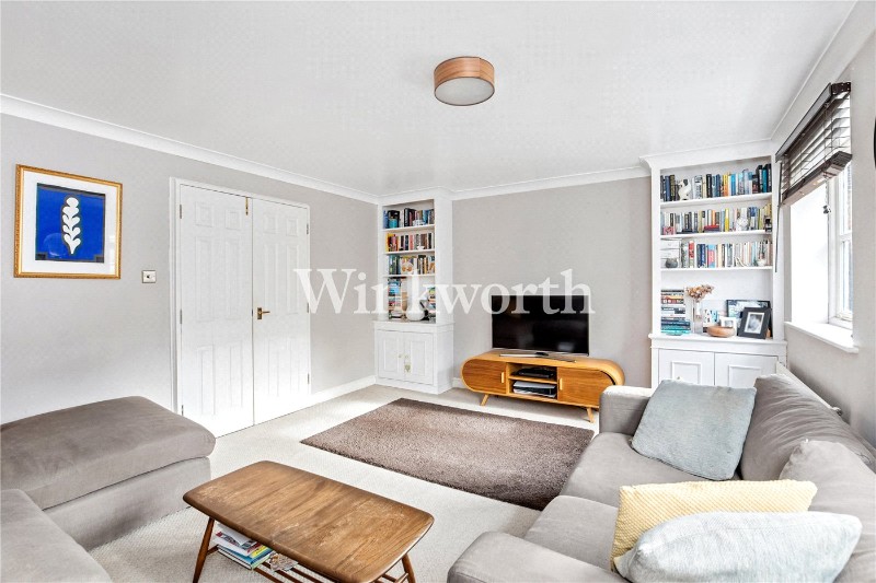 Westminster Drive, London, N13