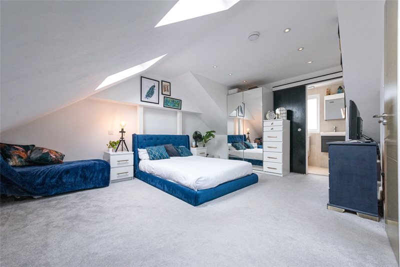 Cornwall Gardens, London, NW10