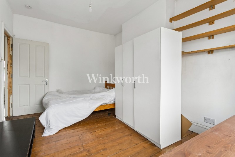 Westbury Avenue, London, N22