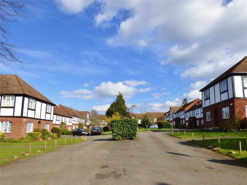 Arlington Lodge, Monument Hill, Weybridge, Surrey, KT13