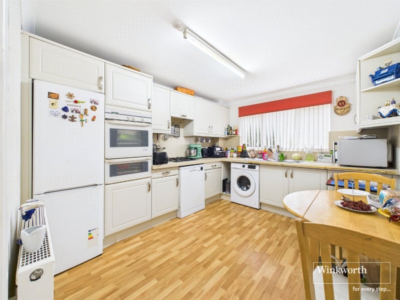 Regency Crescent, Hendon, London, NW4