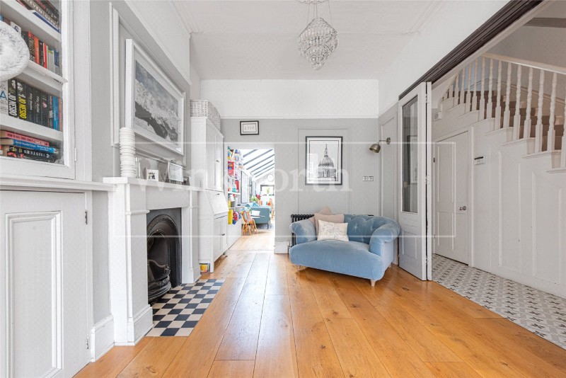 Bathurst Gardens, London, NW10