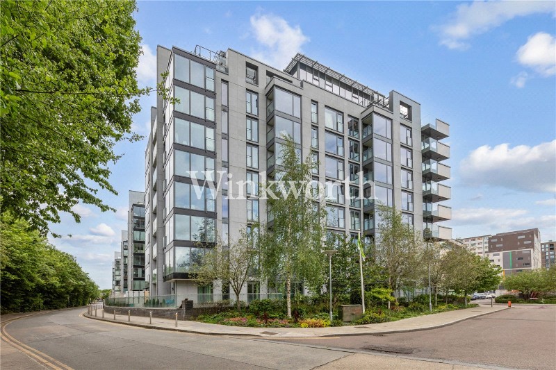 Lapwing Heights, Waterside Way, London, N17