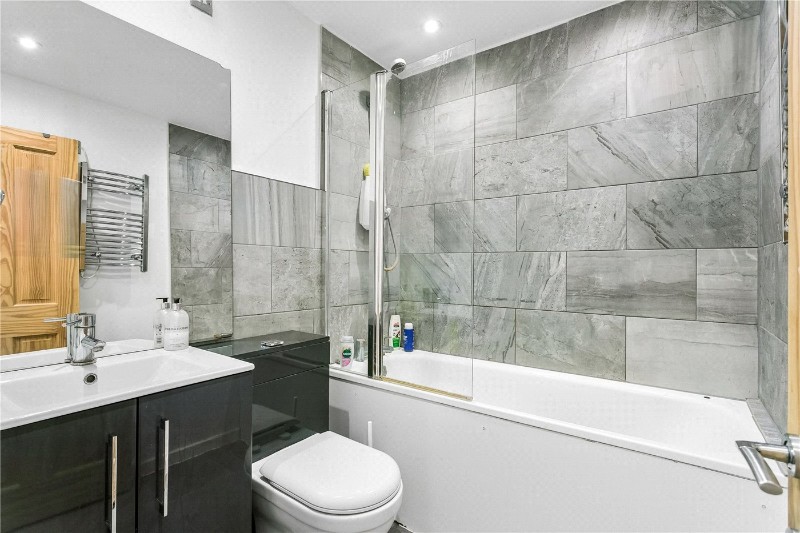 Tinniswood Close, London, N5