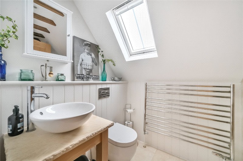 The Street, Frensham, Farnham, Surrey, GU10