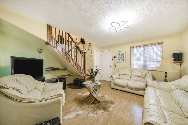 Isambard Place, London, SE16