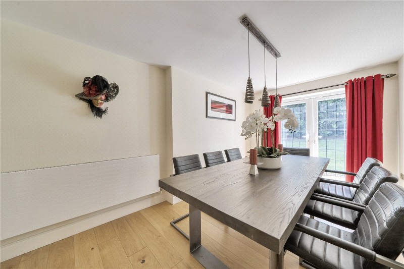 Moor Park Way, Farnham, Surrey, GU9