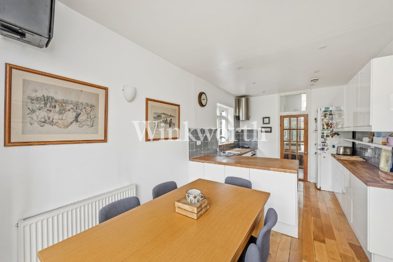 Effingham Road, London, N8