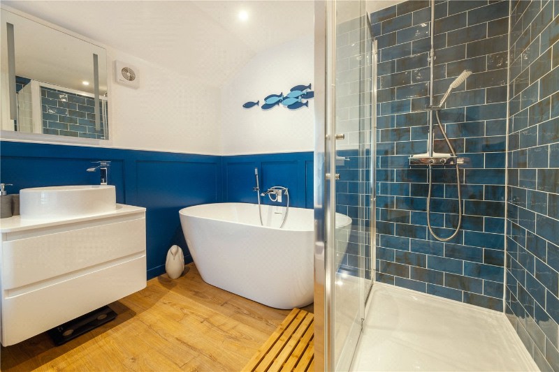 Victoria Road, Dartmouth, Devon, TQ6