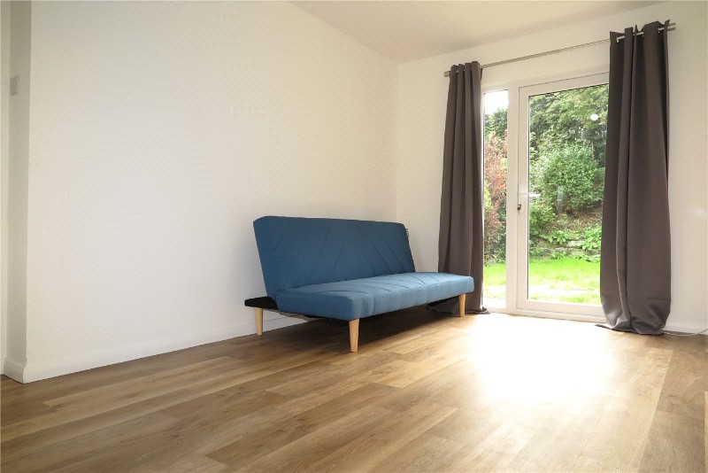 Arthur Close, Farnham, Surrey, GU9