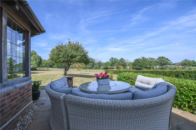 Cricket Hill, Finchampstead, Wokingham, Berkshire, RG40