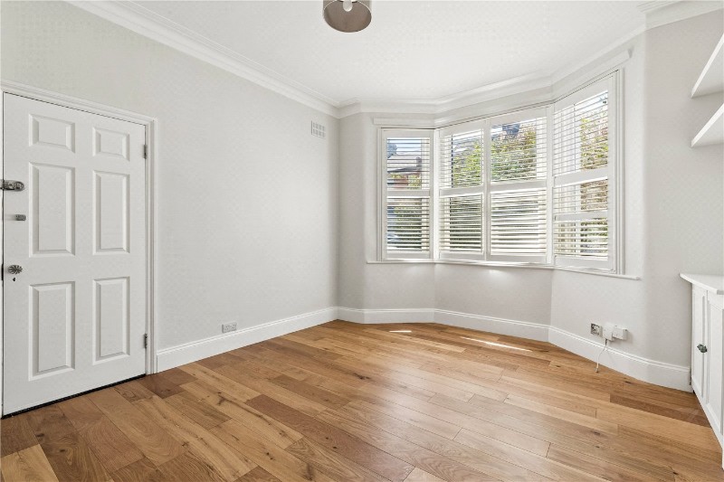 Crusoe Road, Mitcham, CR4