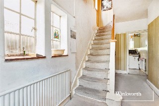 Nether Street, Finchley, London, N3
