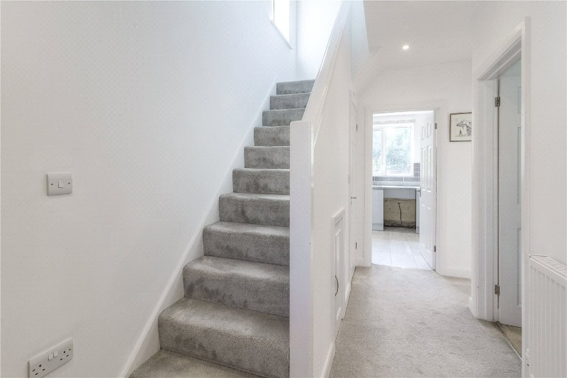 Oaklands Drive, Northampton, NN3