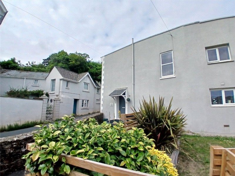Dartmouth Road, Stoke Fleming, Dartmouth, Devon, TQ6