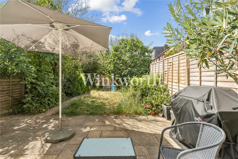 Hazelwood Lane, London, N13