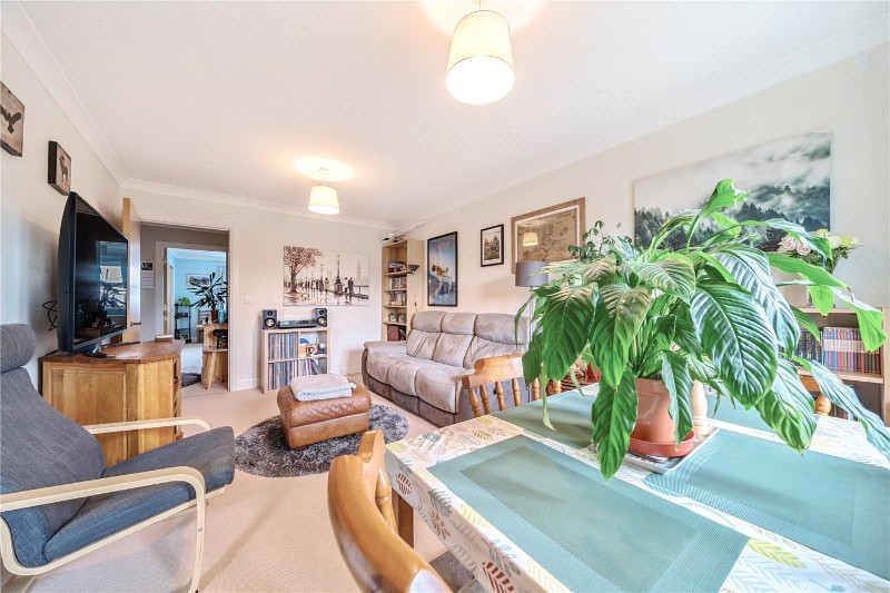 Jago Court, Newbury, RG14