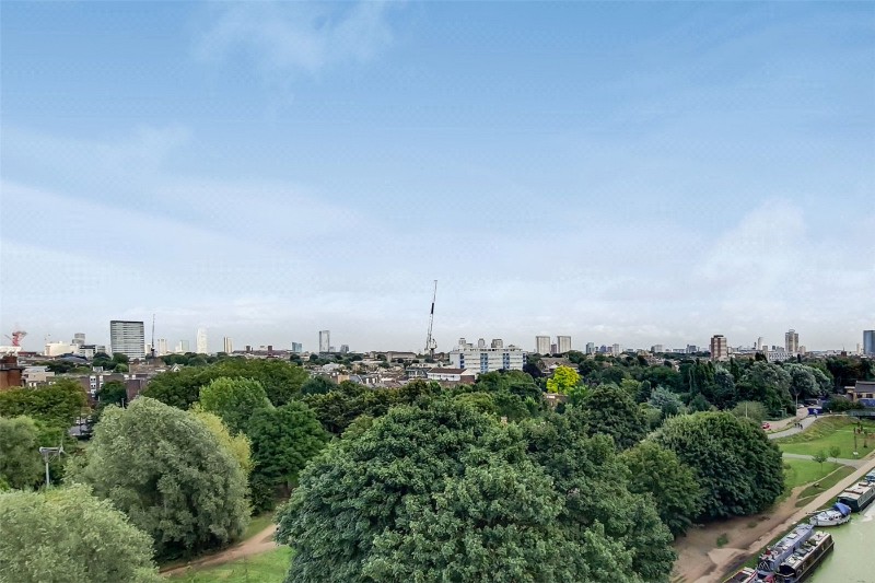 24 Palmers Road, London, E2